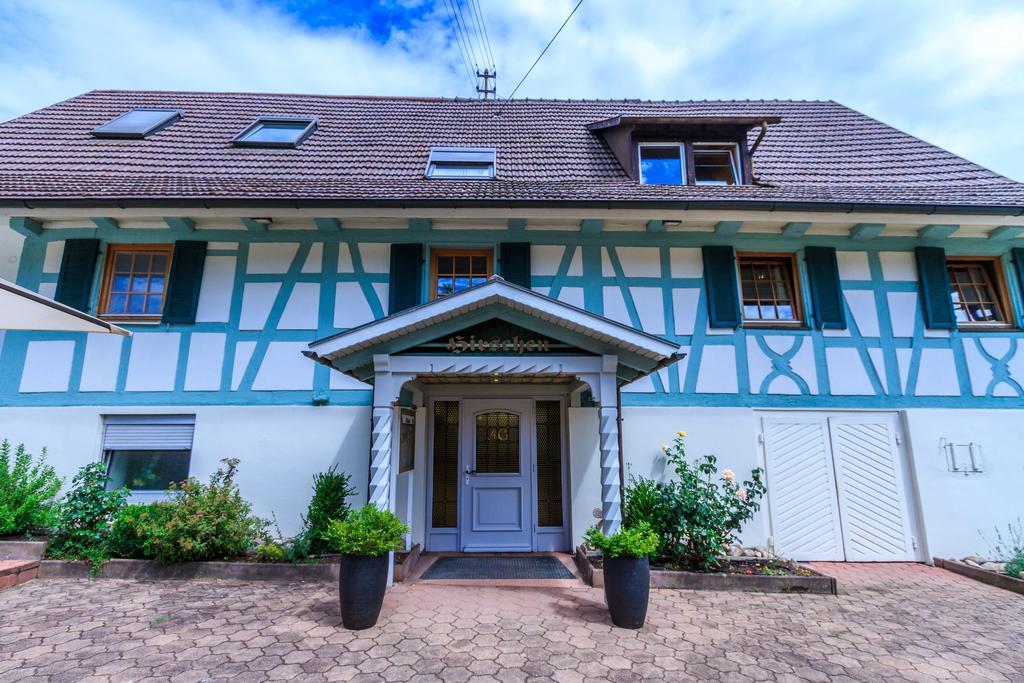 Hirschen Apartments Reute  Kültér fotó